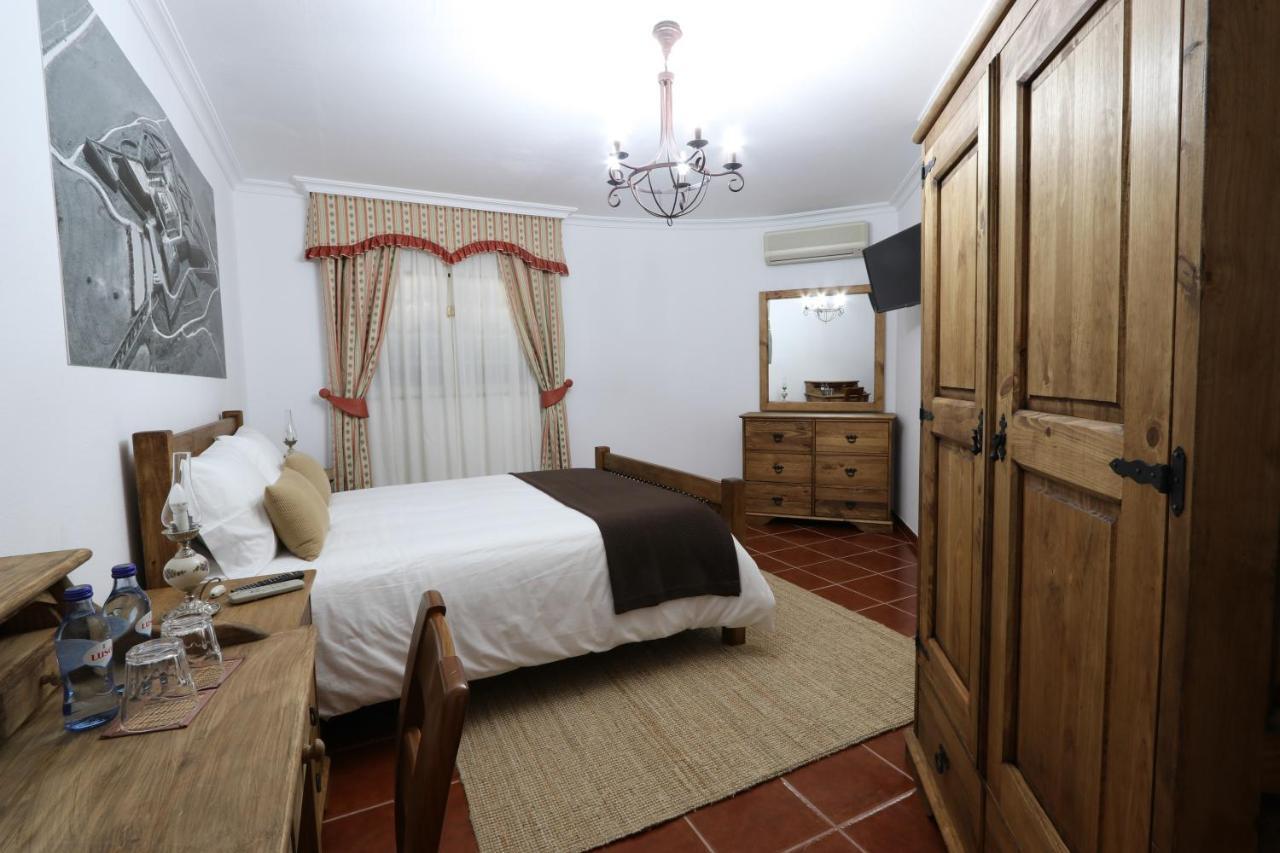 Bed and Breakfast Monte Da Graca Элваш Экстерьер фото